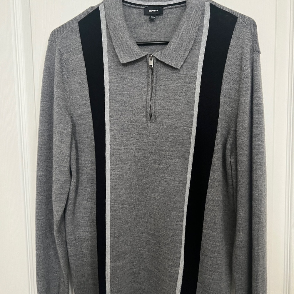 Express Gray and Black Men's 1/4 Zip Sweater Size L